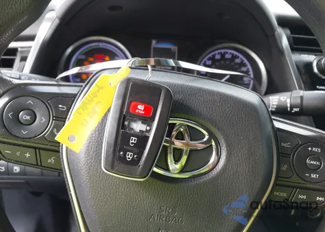 2018 Toyota Camry Hybrid Le из США, поврежденный, VIN 4T1B31HK7JU507415